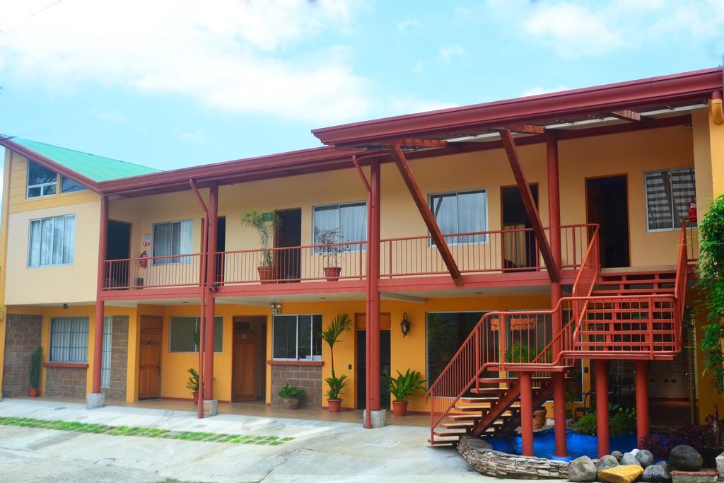 Hotel La Villa Quesada  Zewnętrze zdjęcie