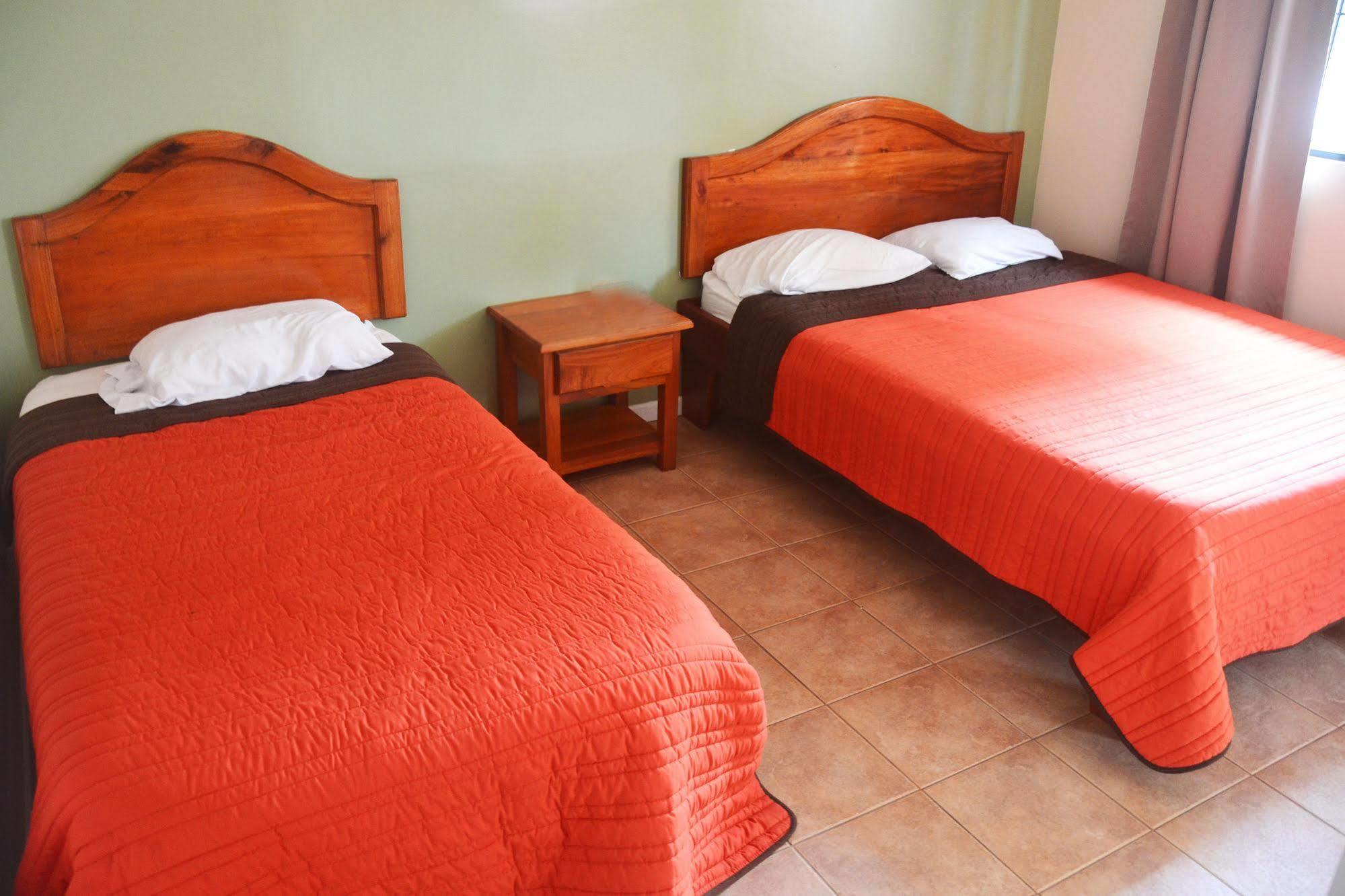 Hotel La Villa Quesada  Zewnętrze zdjęcie